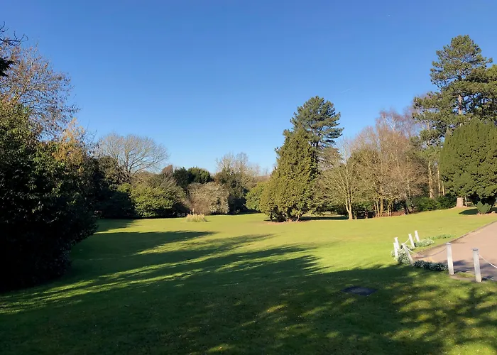 Brandshatch Place Hotel & Spa